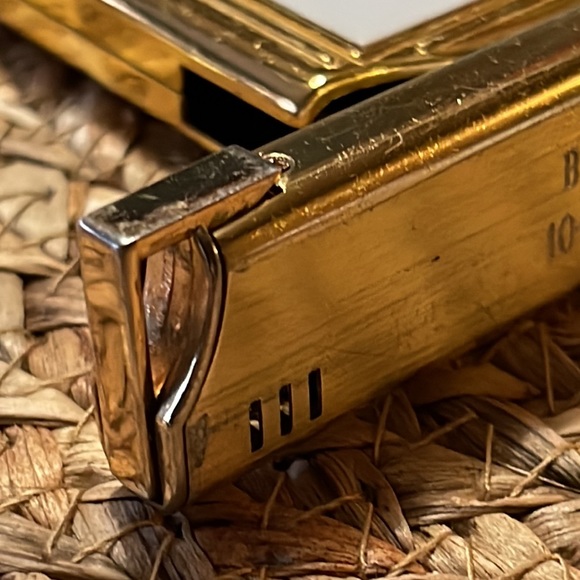 Vintage Colibri Cigarette Case w Peacocks & Built-In Lighter Initialed KGB - Picture 15 of 17